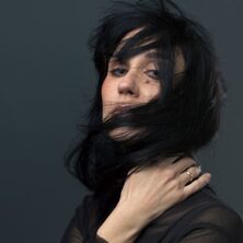 KONSTRAKTA i Zemlja Gruva